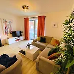 شقة - 1 Bed - Pembroke Court *