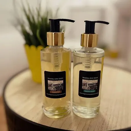 Апартаменти - 1 Bed - Pembroke Court